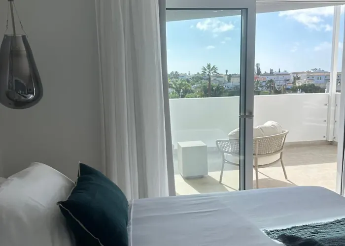 Casa Malia Luxury Bed & Breakfast 4*