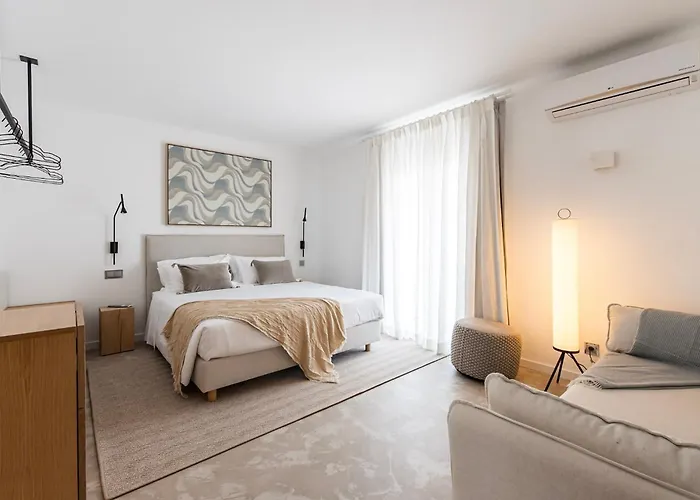 Casa Malia Luxury Bed & Breakfast Luz